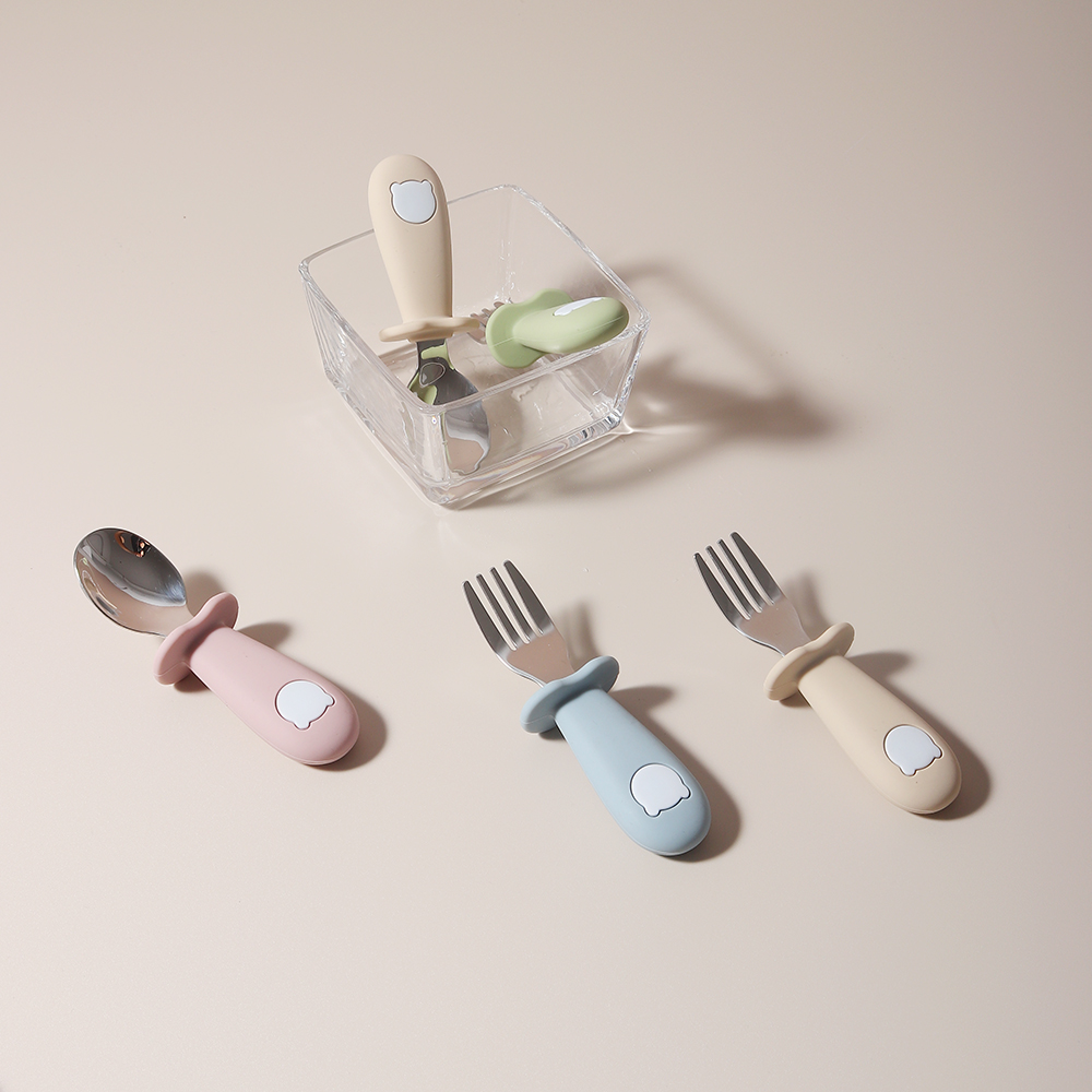 YENİ Bebek Silikon Kaşık ve Ça - Self Feed Spoon incelemesi ve fiyatı